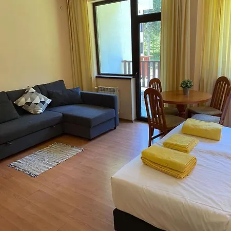 Flora Ski-slope * Borovets